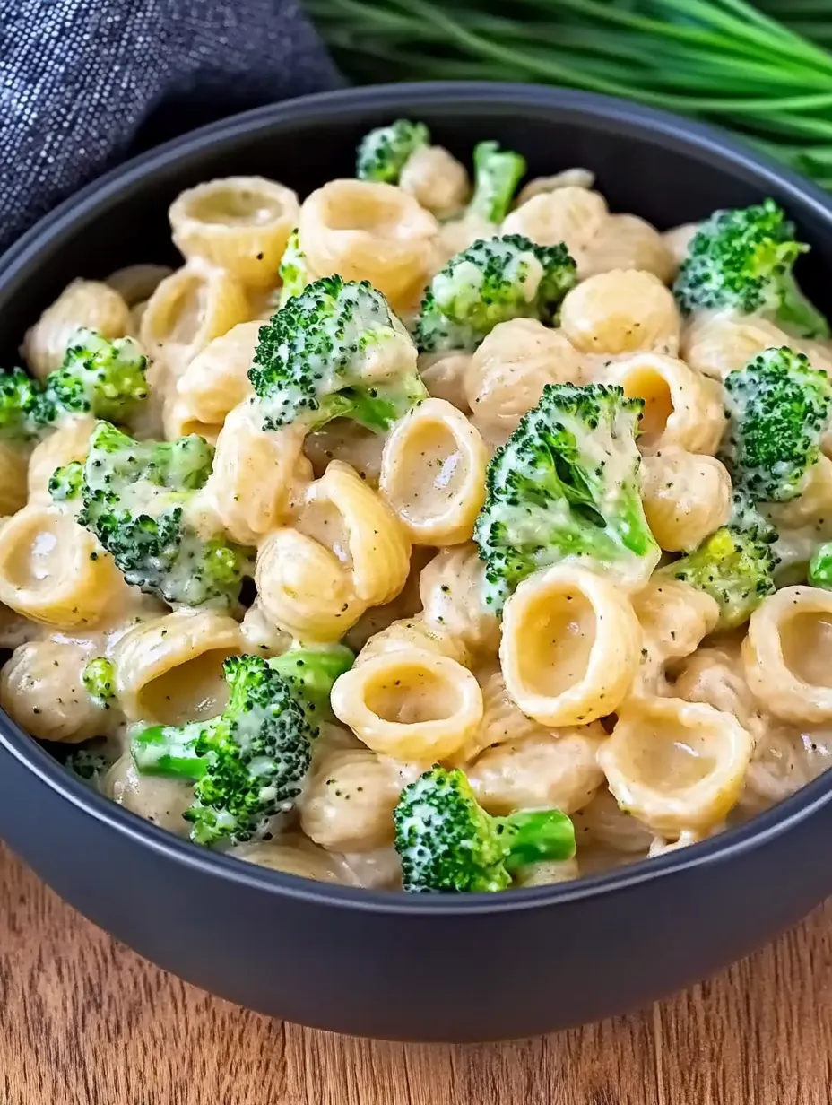 Macaronis au fromage avec brocoli - Crémeux et savoureux